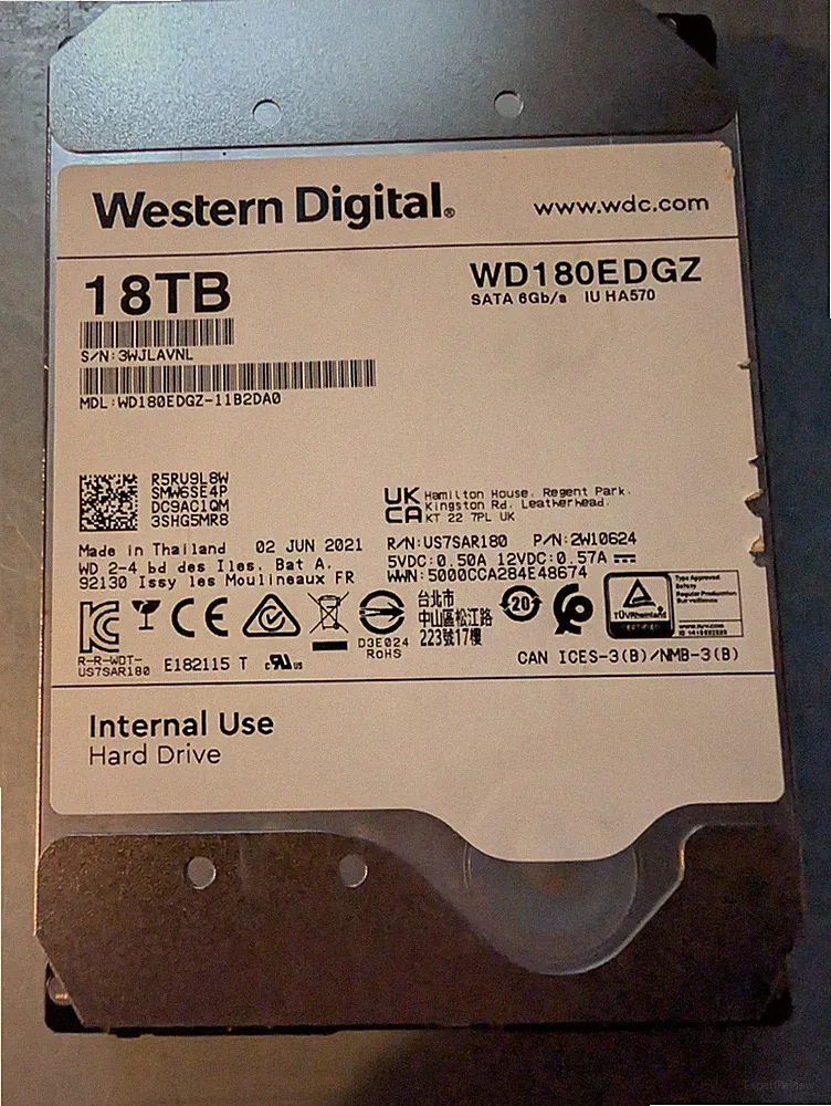 Western Digital WD180EDGZ 18TB 7.2K RPM SATA 6Gb/s 512e 3.5in NAS